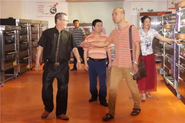 燃氣烤爐,旋轉爐,熱風循環爐,冷凍醒發箱,起酥機,組合爐-賽思達-世界級烘焙設備品牌 燃氣烤爐,旋轉爐,熱風循環爐,冷凍醒發箱,起酥機,組合爐-賽思達-世界級烘焙設備品牌