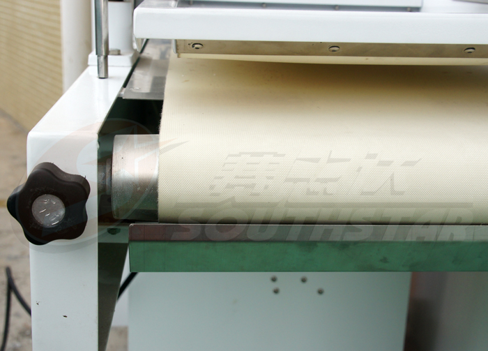 廣州賽思達吐司整形機方包面團整形機NFZ-380廠家直銷 廣州賽思達吐司整形機方包面團整形機NFZ-380廠家直銷