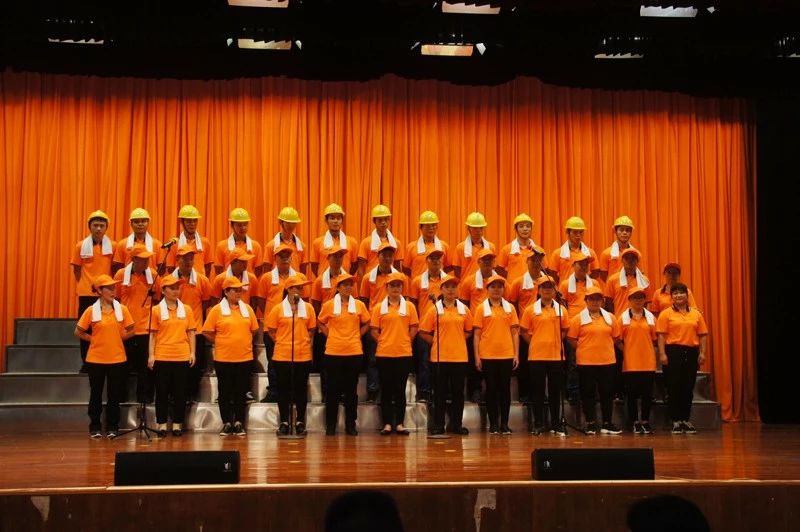 賽思達參加鐘落潭鎮(zhèn)“奮進新時代 頌歌獻給黨”合唱比賽 賽思達參加鐘落潭鎮(zhèn)“奮進新時代 頌歌獻給黨”合唱比賽