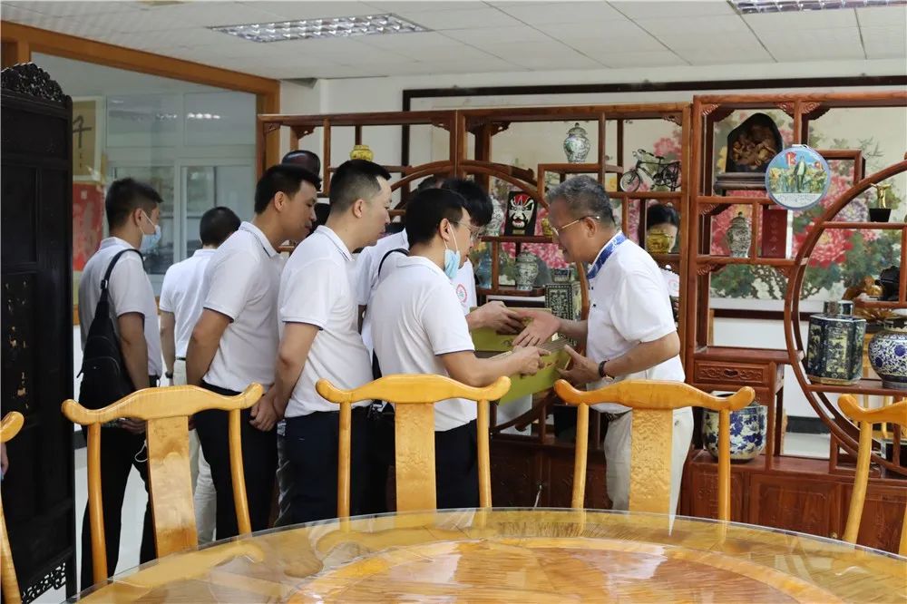 【賽思達(dá)烤箱】四川省酒店用品行業(yè)協(xié)會(huì)考察團(tuán)蒞臨賽思達(dá)參觀指導(dǎo) 【賽思達(dá)烤箱】四川省酒店用品行業(yè)協(xié)會(huì)考察團(tuán)蒞臨賽思達(dá)參觀指導(dǎo)