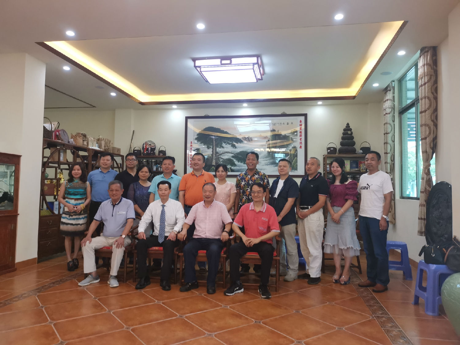 「盛夏林下話友情」董事長唐樹松受邀參加聯誼活動